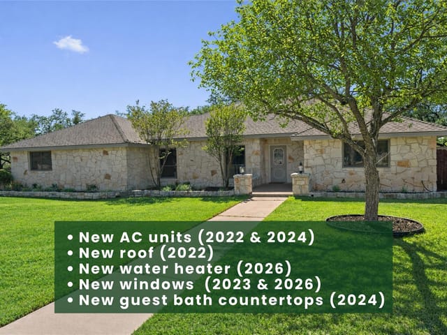 2802 Live Oak St