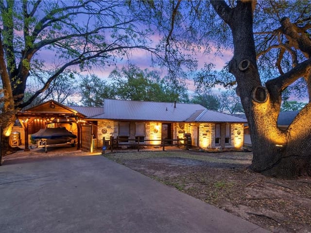 2802 Winston Ct