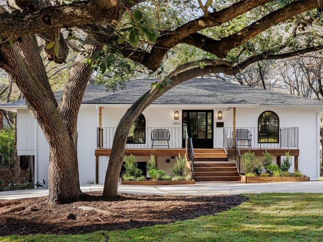 2804 Deercreek Cir