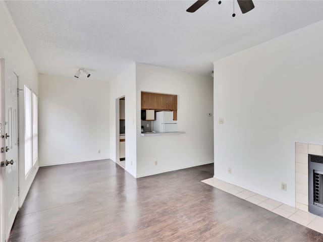 2804 Rio Grande St Unit #202