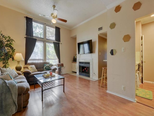 2804 Rio Grande St Unit #308