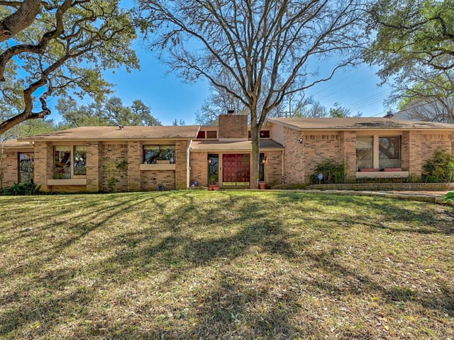 2804 Rock WAY