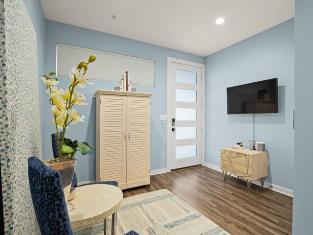 2804 S 1st St Unit #1102