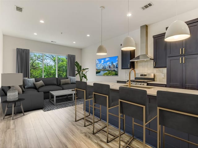 2804 S 1st St Unit #1111