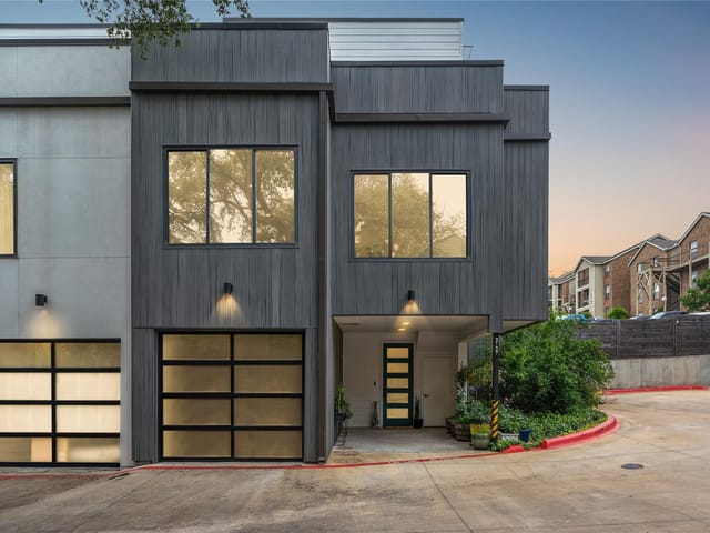 2804 S 1st St Unit #2107