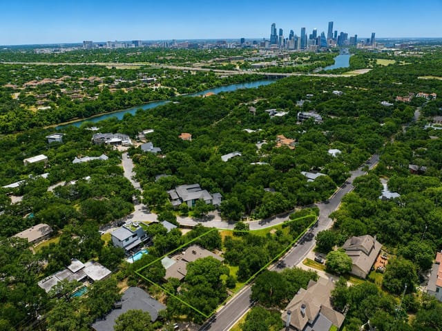 View 2805 Hatley DR in Rollingwood Sec 02 2805 Hatley DR - front exterior - Luxury home in Rollingwood Sec 02, Austin, TX