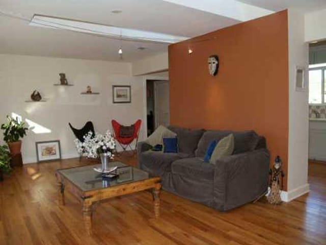 2805 Oak Park Dr