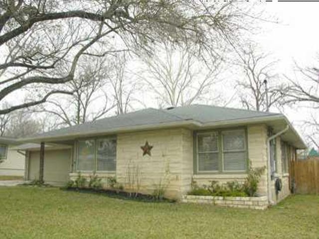 2806 W Fresco