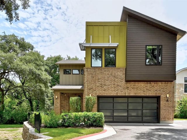 2807 Del Curto RD Unit #A