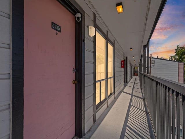 2808 Whitis Ave Unit #C304
