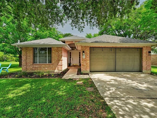 2808 Winding Brook Dr