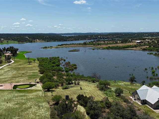 281 Chimney Cove DR
