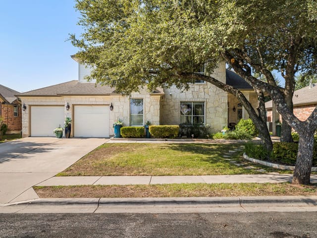 2813 Onslow Dr
