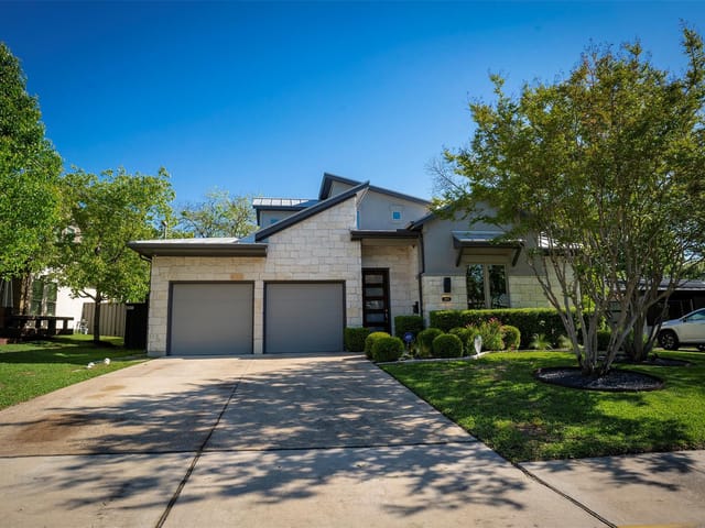 2814 W 50th St