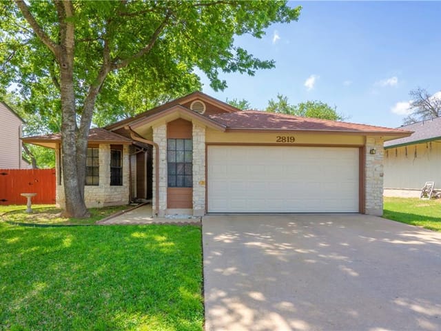2819 Norfolk Dr