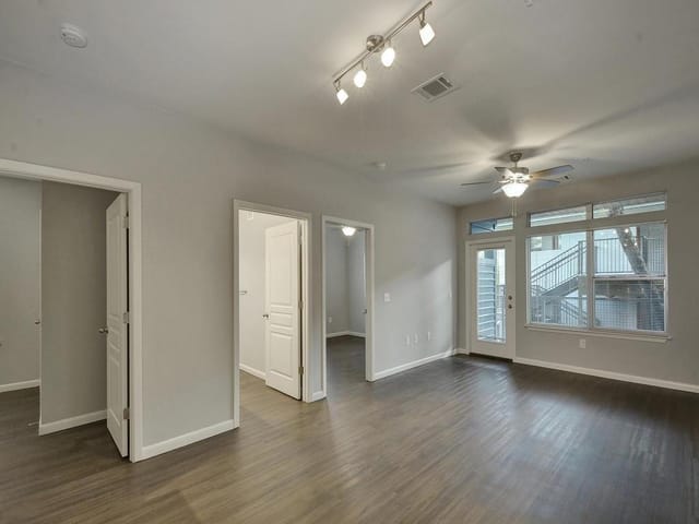 2822 Rio Grande ST Unit #301