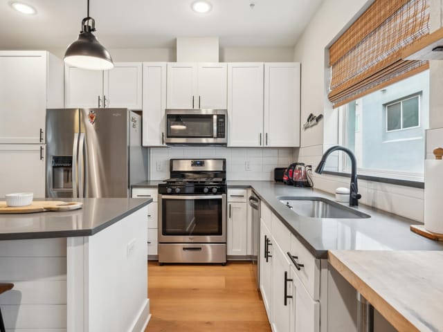 2827 Manor RD Unit #3104