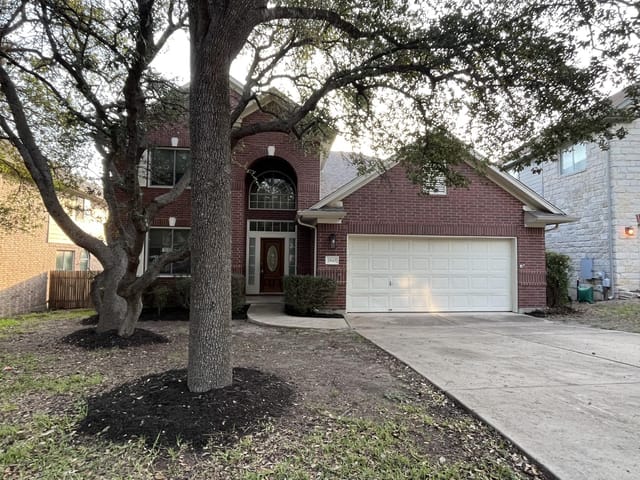 2845 Lantana Ridge DR - property photo 1 - Luxury home in Steiner Ranch Ph 01 Sec 05A, Austin, TX