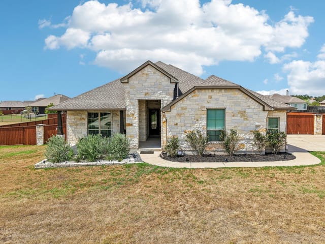 285 Chisholm TRL