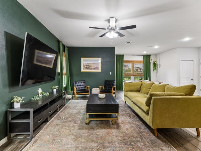 2851 Brand Iron DR