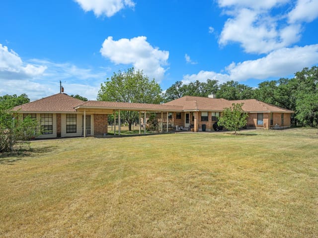 2852 Cedar Hollow RD