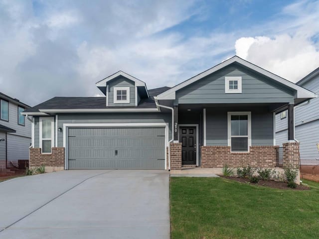 290 Yosemite Dr