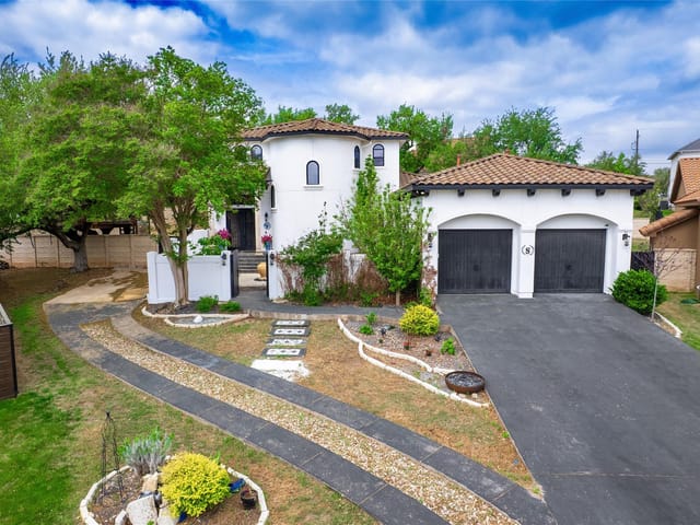 2900 Pamella Ct