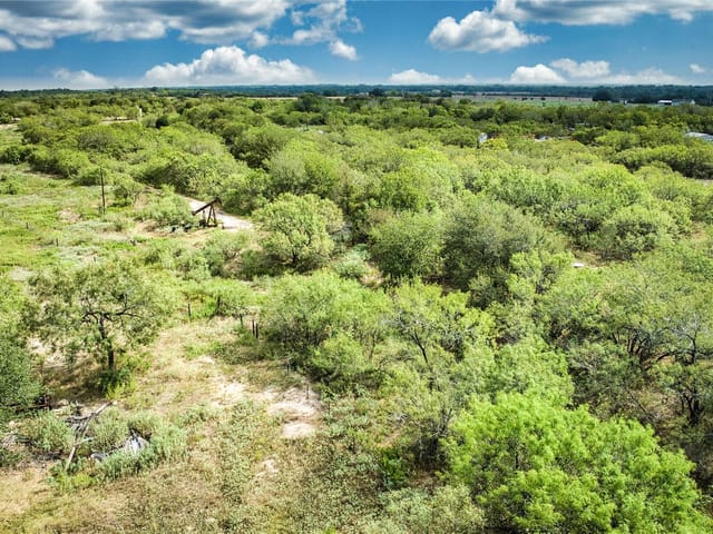 2900 Salt Flat RD