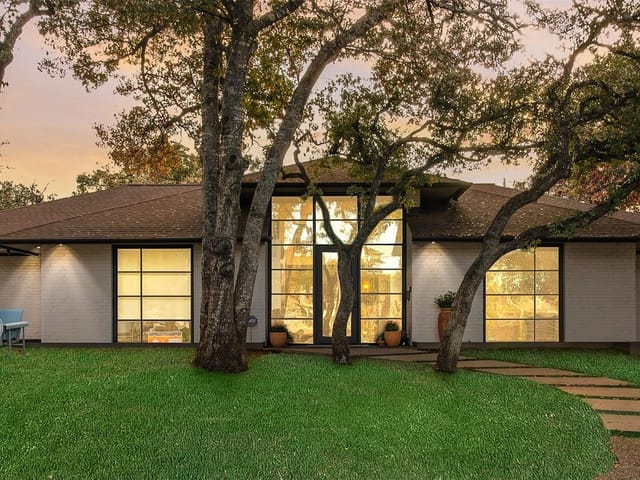 2900 Willowbridge Cir