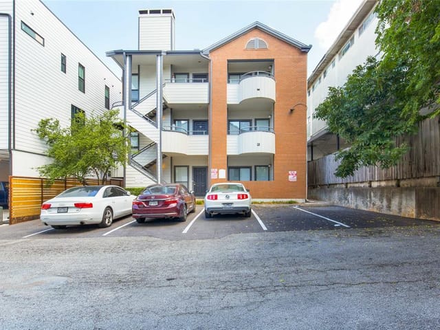 2902 Cole St Unit #210