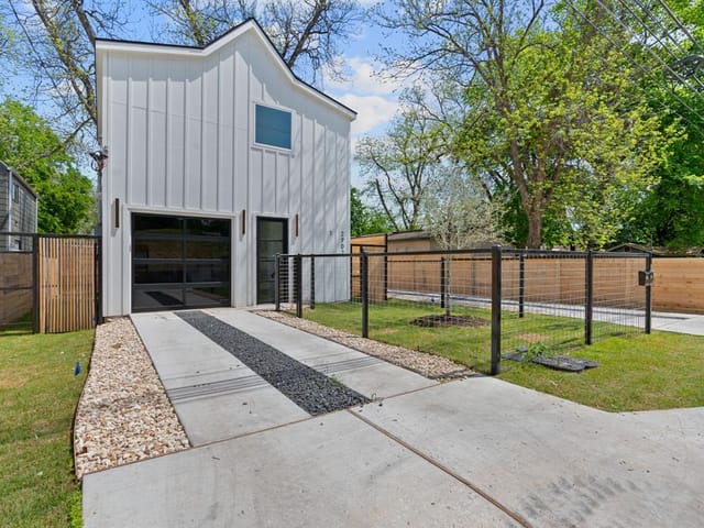 2902 Gonzales St Unit #1