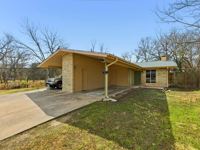 2903 Lovell DR