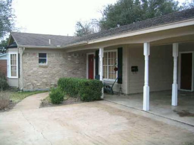 2903 Pinecrest DR