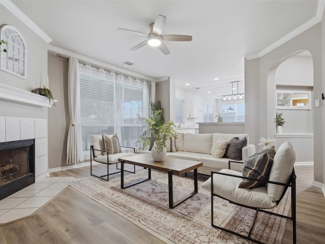 2903 Pioneer WAY