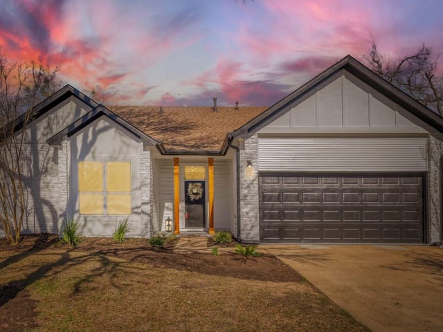 2904 Garvey CV