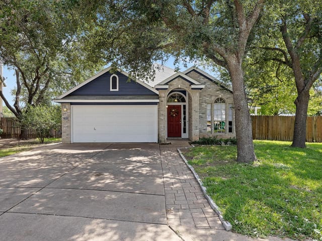 2905 Bernardino Cv