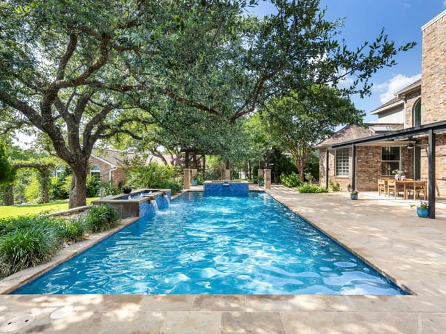 2906 Padina DR