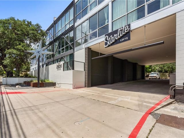 2906 S 1st ST Unit #202