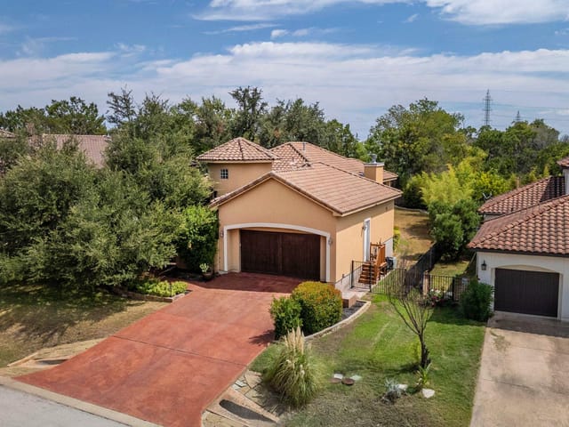 2907 Noack Dr