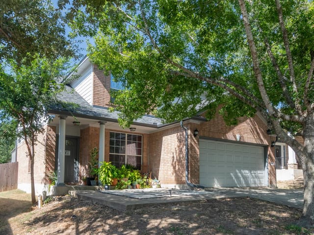 2909 Fleet DR