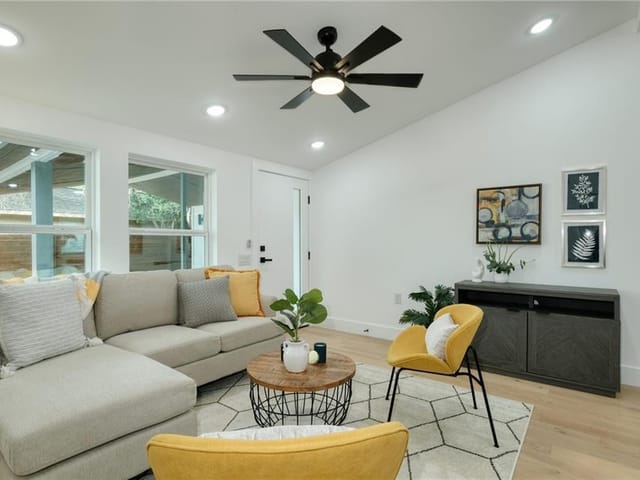 2910 Pecan Springs Rd Unit #A