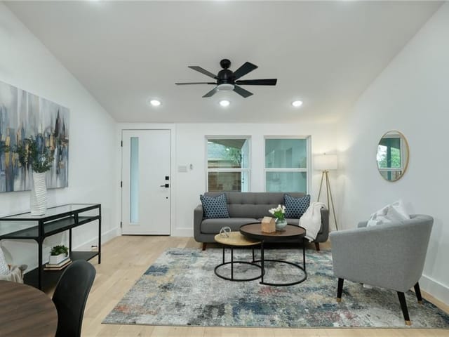 2910 Pecan Springs Rd Unit #B