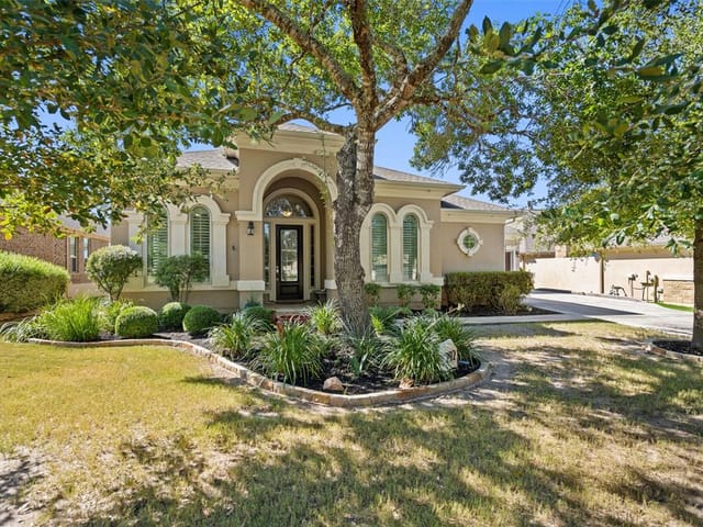 292 Emma Loop