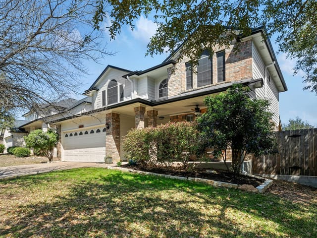2920 Lynnbrook Dr