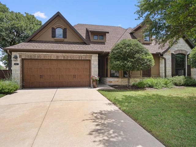 2922 Bellamy CIR