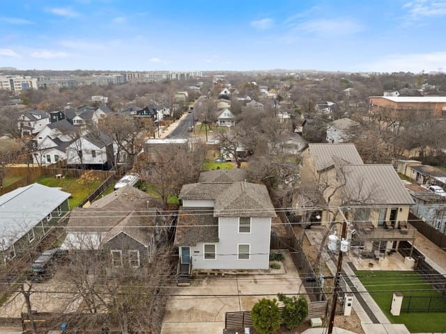 2922 E 12th St Unit #A & B