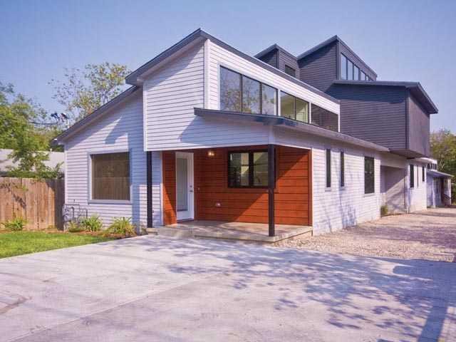 2930 E 12th St Unit #B