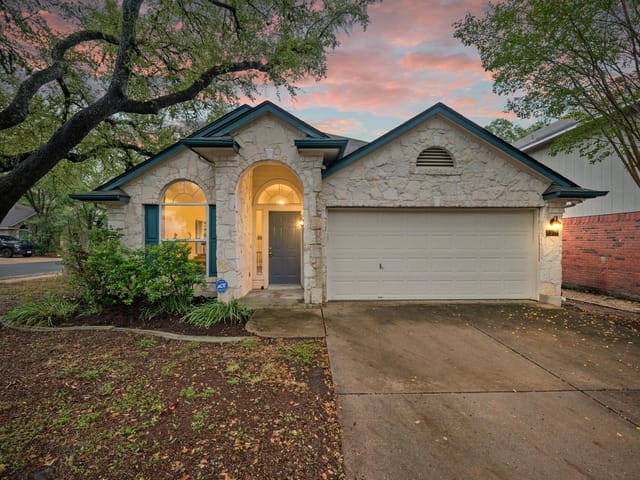 2931 Cohoba DR