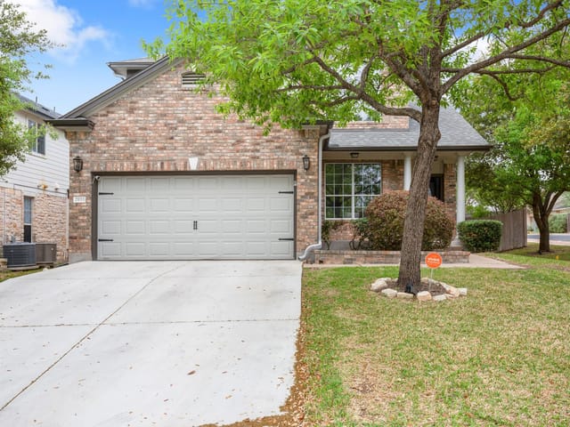 2933 Fleet Dr