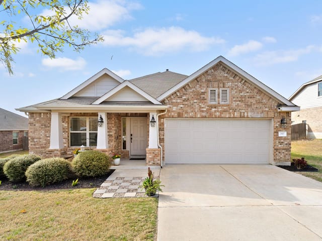 297 Coral Stone Trl